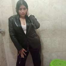 WetPlace: Jazminss Shower In Bathroom