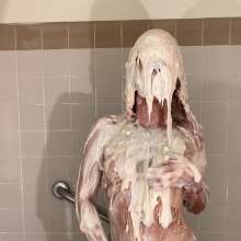 RevSlymsford: Kayden Is Goldbatter!  Uses Gold Paint Then Cake Batter