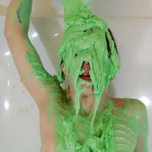 RevSlymsford: Kaydens Pink Bikini / Rainmac Cake Batter Wanking Fun.