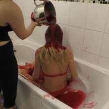 TheGungeZone: Lisa's Surprise Gunging