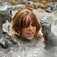 dlodoski: Annabelle, Frustrated in Deep Mpvbleck--Photos