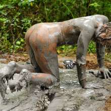 dlodoski: Annabelle, Frustrated in Deep Mpvbleck--Photos