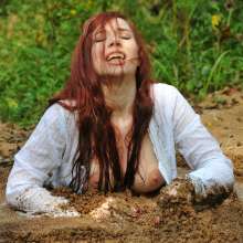 dlodoski: Ludella, Wet Girl in Hollywood Quicksand--Photos