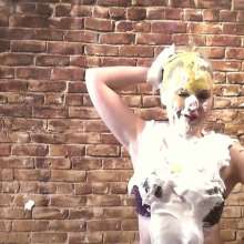 RevSlymsford: Pied While Posing Challenge!  Cherry's Turn!