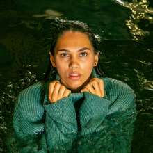 wet.look.me: Wetlook girl in Black Leather Leggings | wetlook.biz
