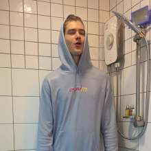 WetlookerUpdates: Wet guys on Wetlooker!