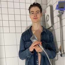 WetlookerUpdates: Wet guys on Wetlooker!