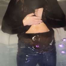 Wet Orchid: New update of me having a hot tub fully-clothed after work... shoes and all