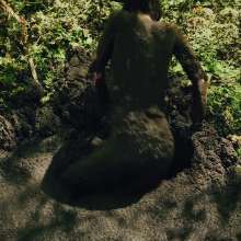 QS4Ever: Black Bottomless Forest Mud: Lucy