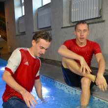 WetlookerUpdates: Wet guys on Wetlooker!