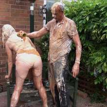 custardcouple: Messy Bar B Cue Sex