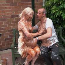 custardcouple: Messy Bar B Cue Sex