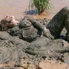 dlodoski: Kym's Muddy Rip-Off, Ultimate Edit--Photos