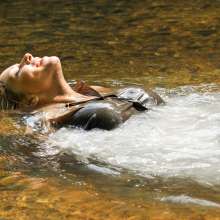dlodoski: Summer Comes Clean #4--Photos