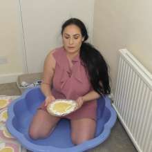 WAMfuns Messy Forfeits: Sophia Trashes Her Dress With Pies