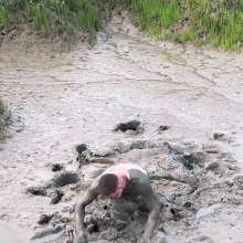 TedTheMenace: Teds First Mud Pool Fun