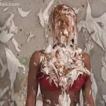 Anglefan: Aida does the pieing, only it backfires!