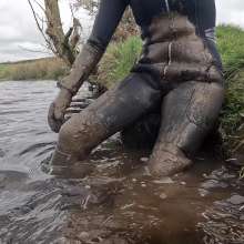 WetandMuddy: Video 101--Muddy Footprints
