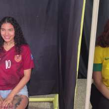 RevSlymsford: 2 Gungetanks: Venezuela V Brazil Footy Vote: Jenny V Heidi