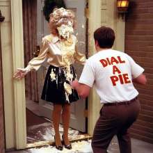 skirtpie: "Dial a Pie"