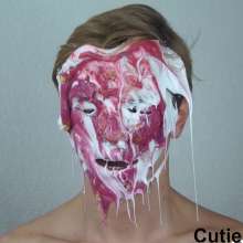 Cutiepied-production: Ainatol1 : Pie Massacre!