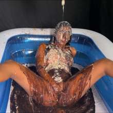 RevSlymsford: Brigitte Wanks To Climax In Disgusting Savoury Slops