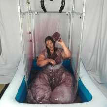 CheekyLuna: CheekyLuna Destroys Her Wedding Dress In Gunge Tank