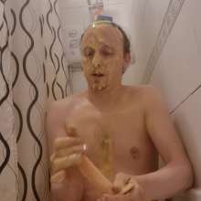 Wakka: Custard Dildo Play