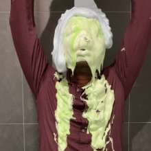 GungeHimbo: Green Slime Foam Pies