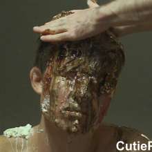 Cutiepied-production: Hector 3 : More Dessert?