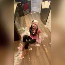 Slimed Models: Larae Pied a Whole Lot