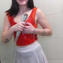 WetPlace: Marina Shower In White Shkirt In Bathroom