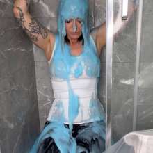 TheGungeZone: Megan's Messy Treat