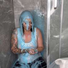 TheGungeZone: Megan's Messy Treat