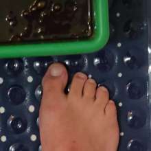 MontyBurns: Messy Monty's Chocolate Foot!