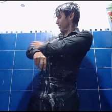 WETColours: Mike with Black Shirt in the Shower