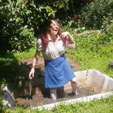 Thefetishgirl: Muddy Mud Play