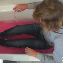Cutiepied-production: Rory 9 : Slime Bath for Giger Boy