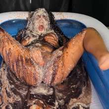 RevSlymsford: Saoirse Hgd Wanks To Climax In Disgusting Savoury Slops