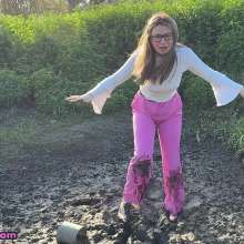 Messy Temptress: Snobby Realtor's Muddy Mishap--Ruined Heels and Outfit