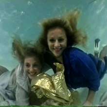 wamtec: Underwater Dresses and Pantyhose