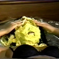ruhg123: My favorite WAM, decorated faces, laying down WAM