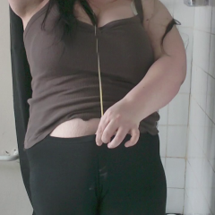 CandyCustard: Candy's messy trainers and leggings in the tub