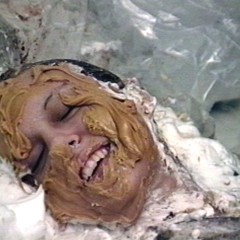 ruhg123: My favorite WAM, decorated faces, laying down WAM