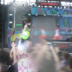 IllgetUdirtylickUclean: Videos from Life in Color 4/11/2015 @ Penns Landing