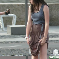 Alik: Fountain girls