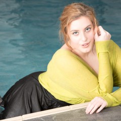 WetLookStu: Cherry and Elle in the pool
