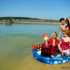 : Liquid Lesbian Lake Action