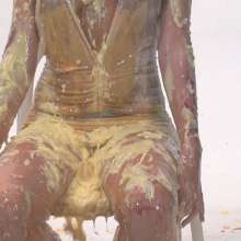 HotWamHD: Ashlea (aka Danielle Maye) is covered in sweet and savoury food