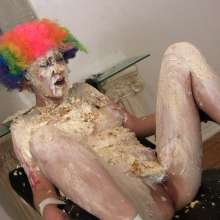Messygirl: Pics from 2 New Downloads!